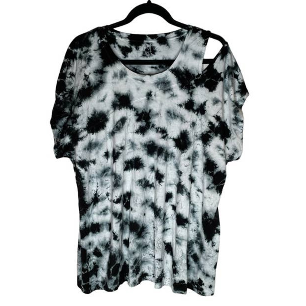 Lane Bryant Black and White Tie-Dye Cold-Shoulder Top